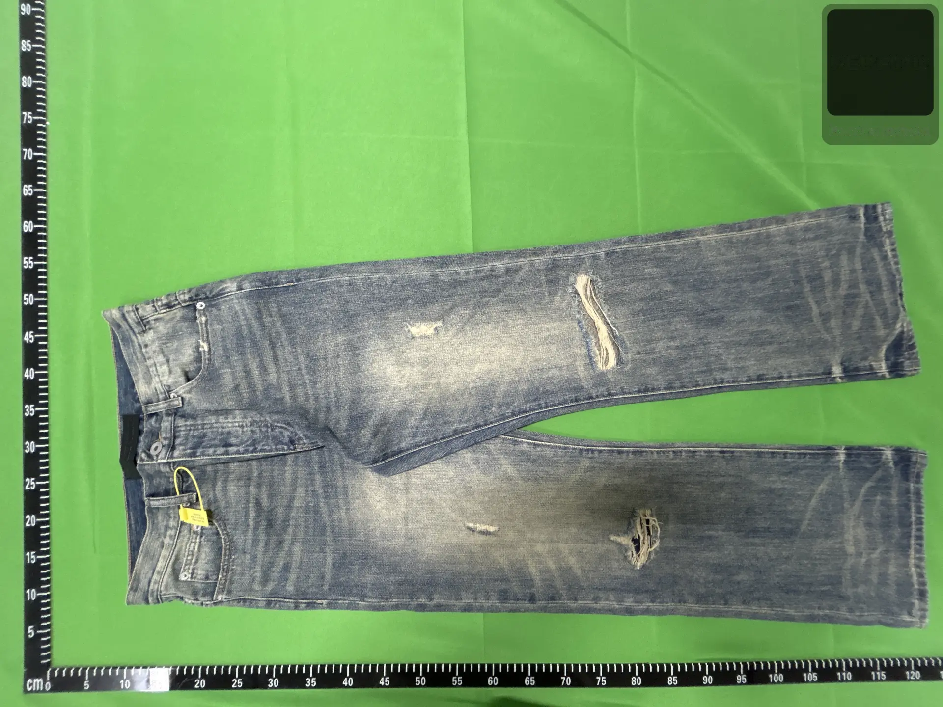 Distressed Washed Jeans - 021 -3
