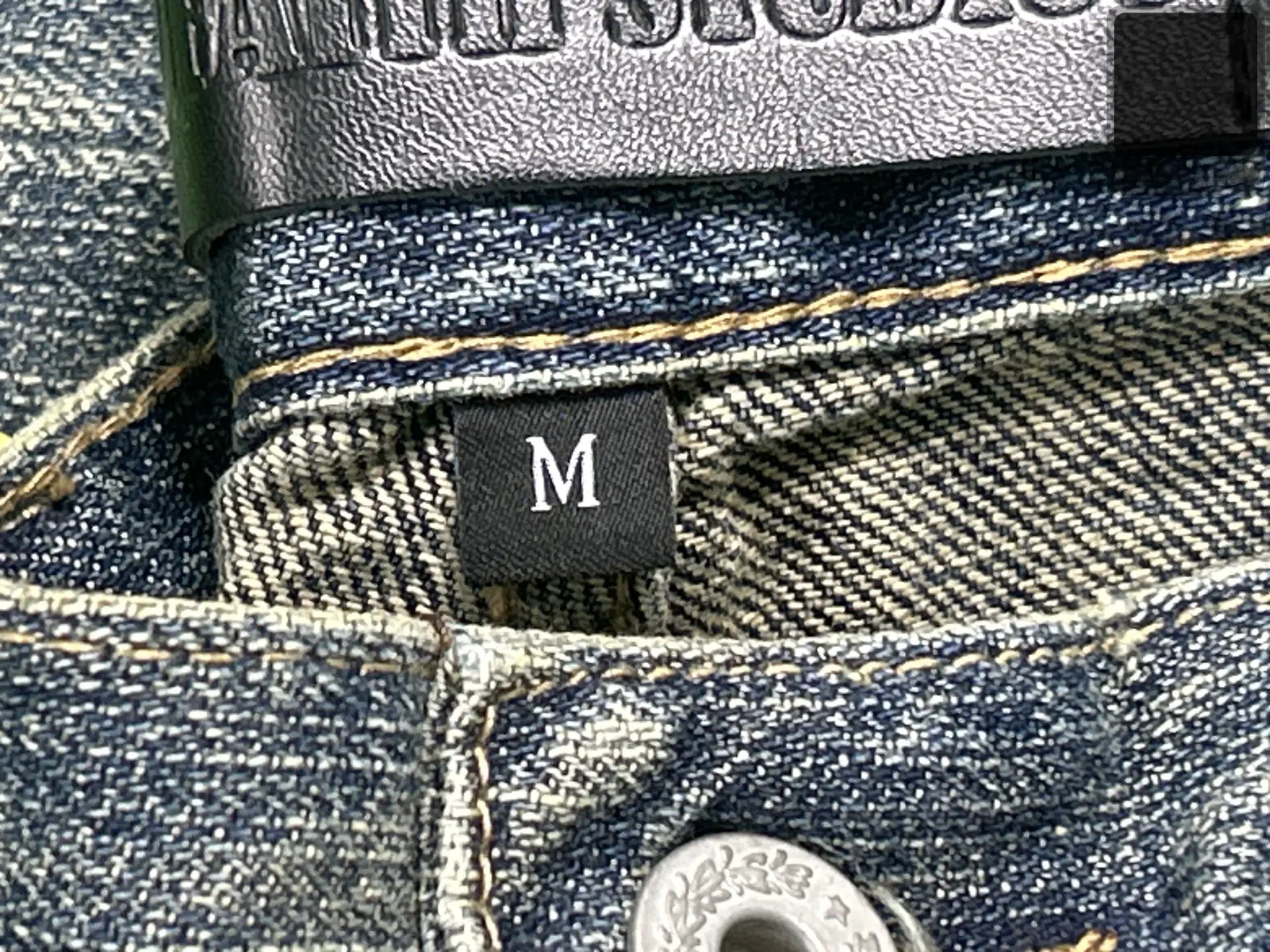Distressed Washed Jeans - 021 -5