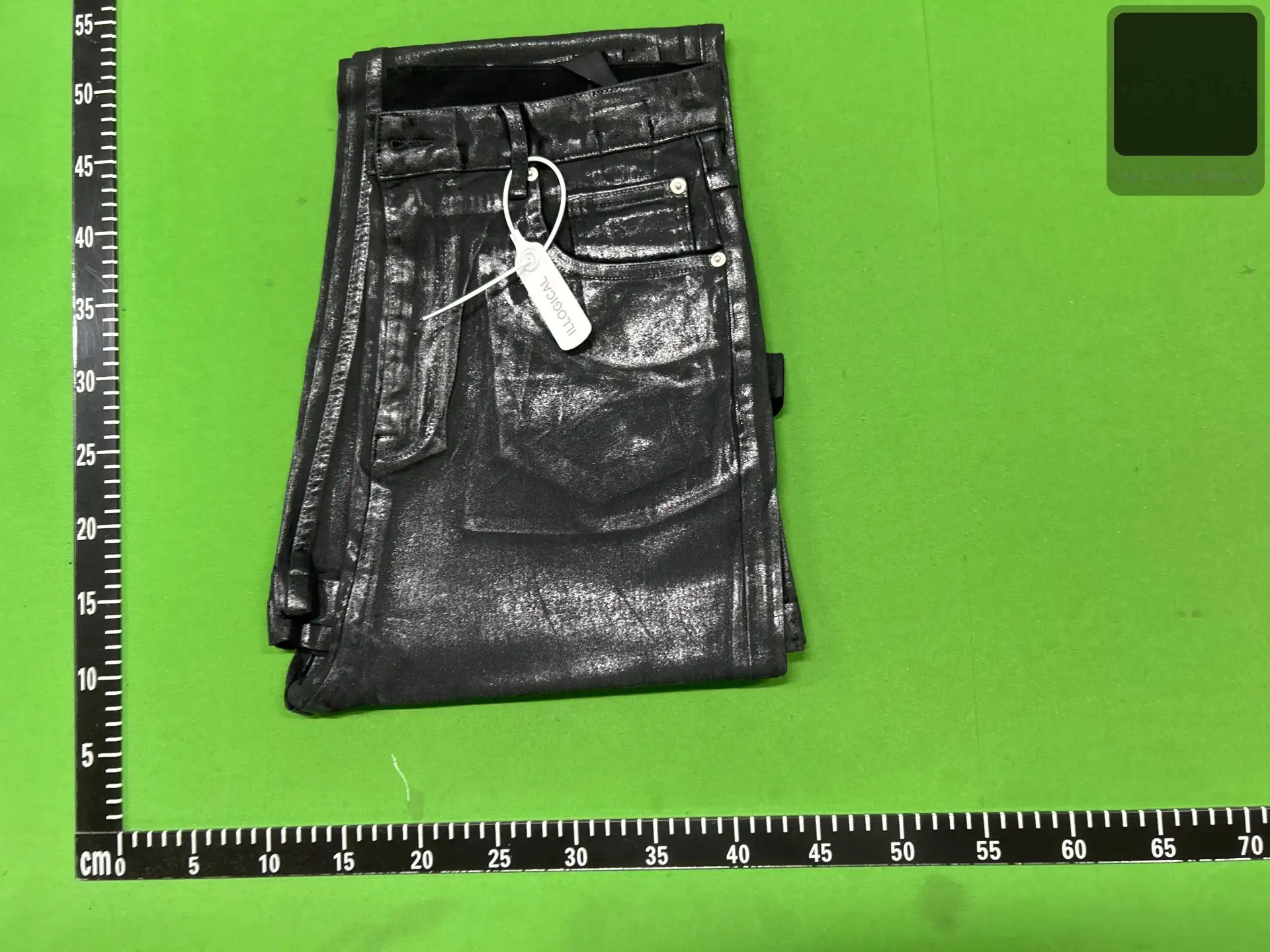 Coated Flared Jeans with Ribbon Detail -7