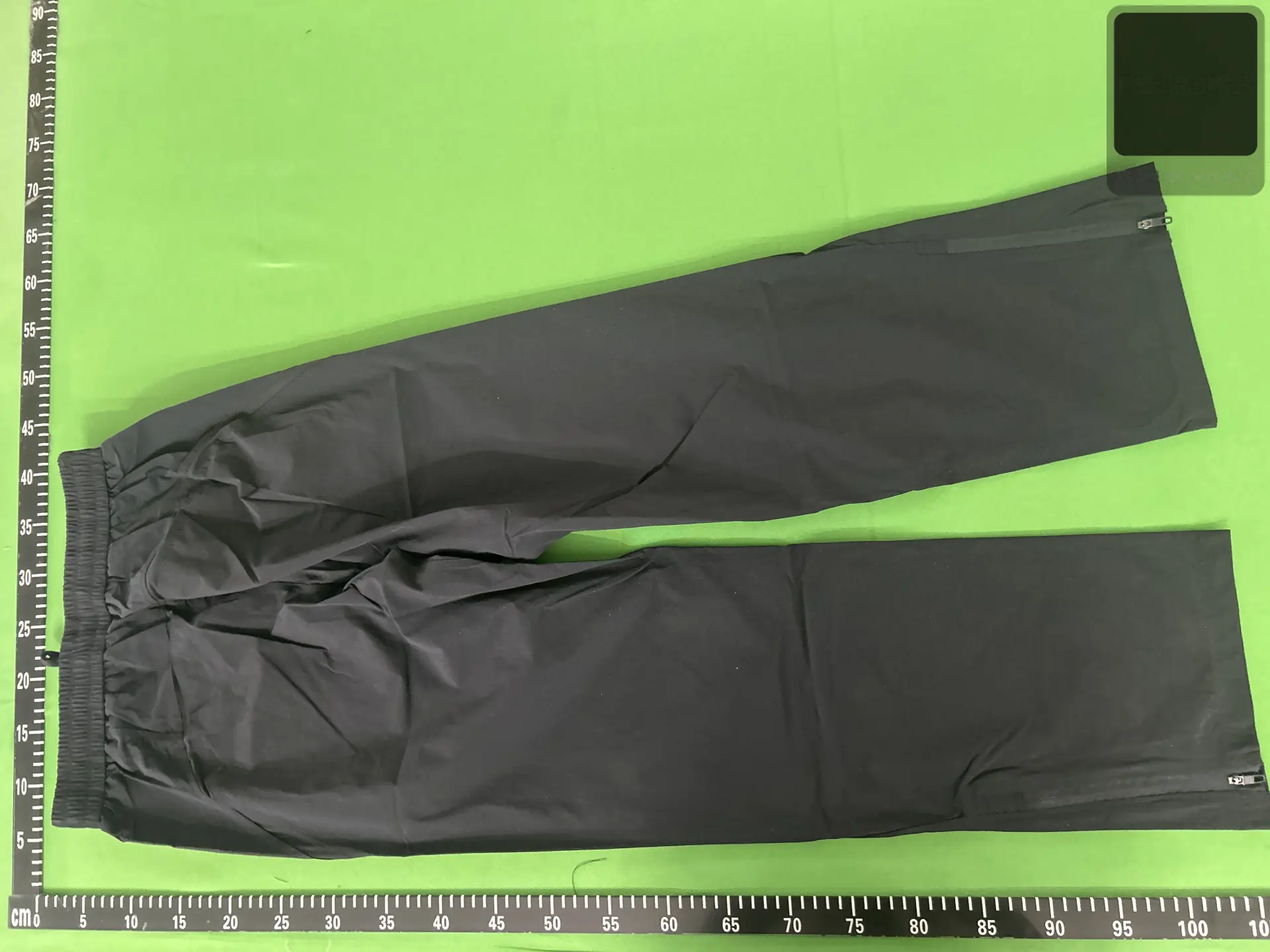 Lightweight Straight-Leg Pants -5