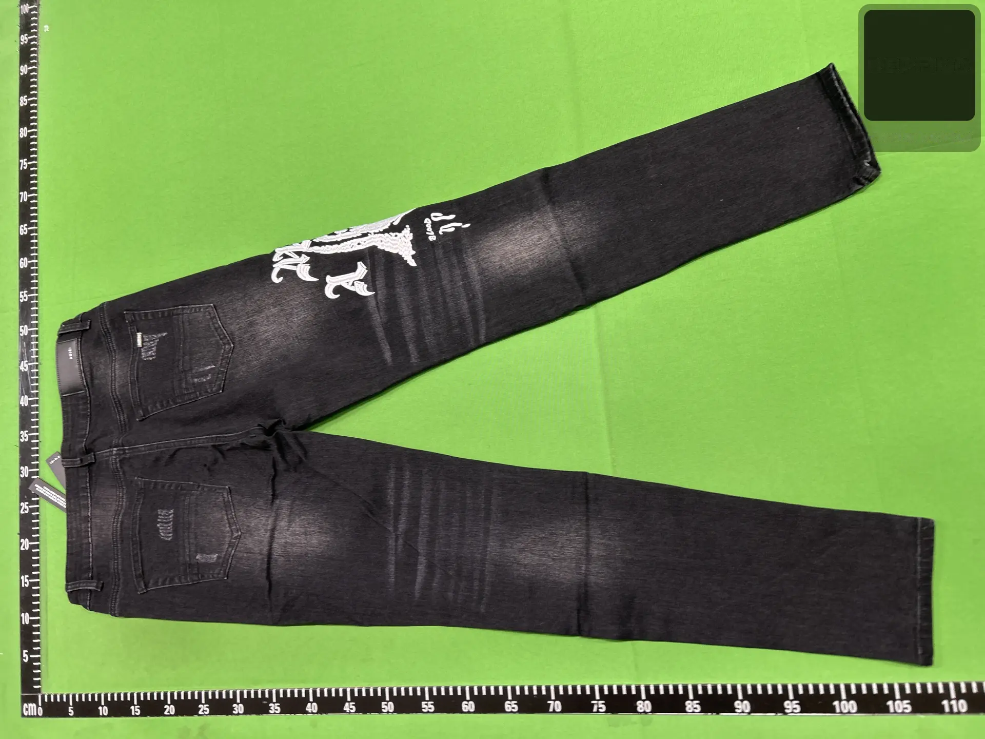 Graphic Distressed Jeans - HGL18 -5