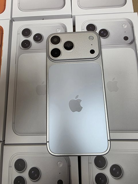 Smartphone Collection - 17 Pro Max -2