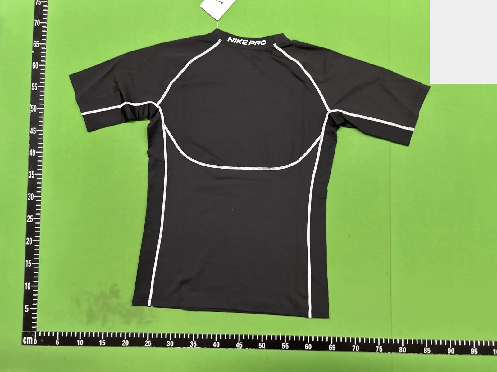 Contrast-Seam Athletic T-Shirt -3