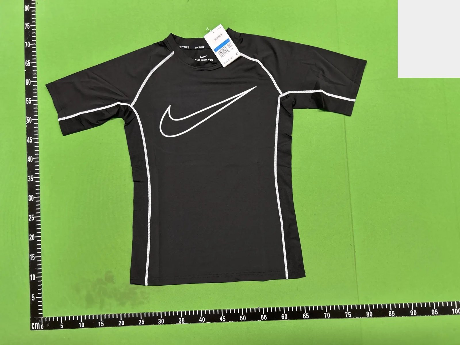 Contrast-Seam Athletic T-Shirt -5