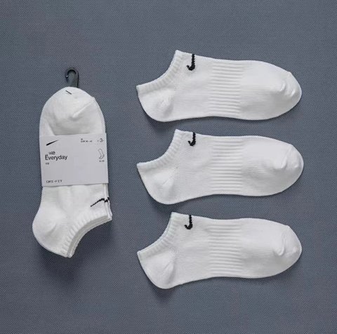 Low-Cut Sport Socks