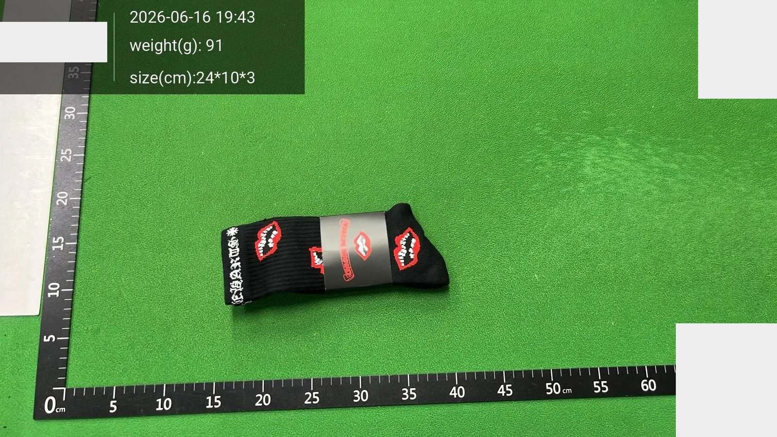 Lettered and Embroidered Crew Socks -2