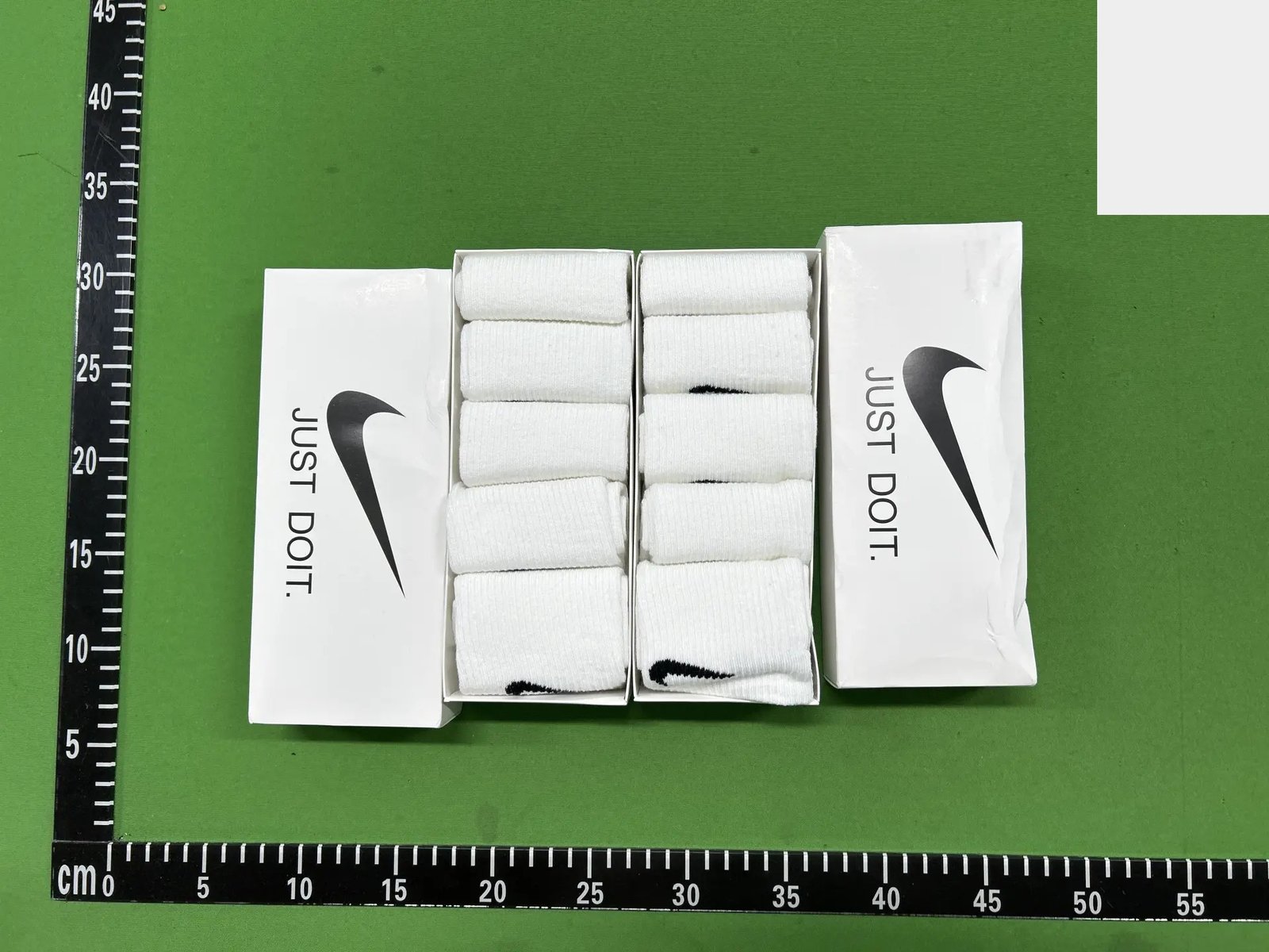 Sport Socks Gift Box -2