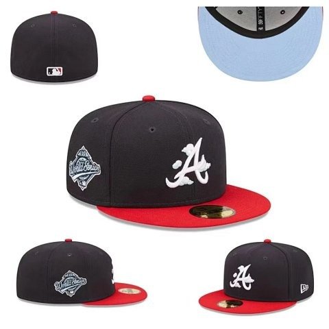 Patch Detail Flat-Brim Cap Col