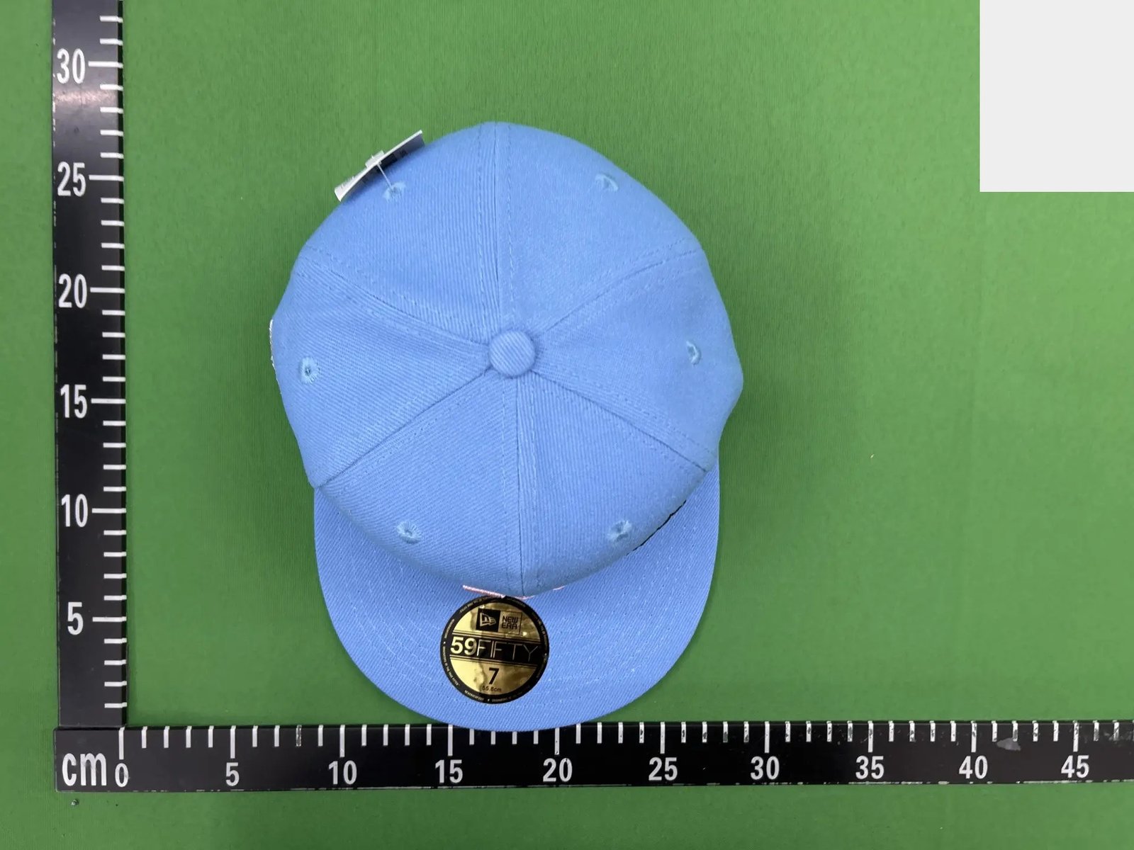 Two-Tone Flat-Brim Cap Collection -6