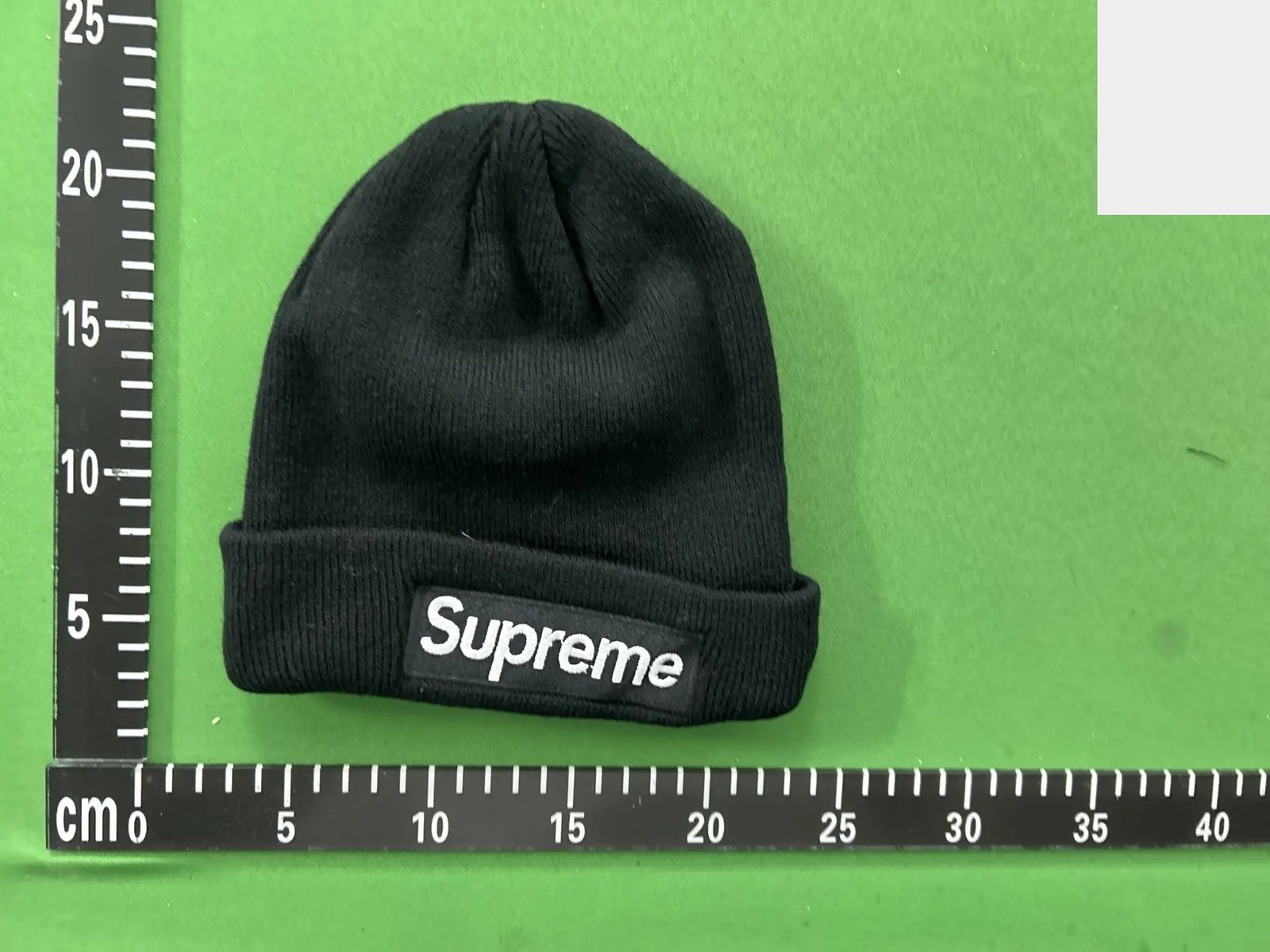 Box Logo Cuff Beanie -3