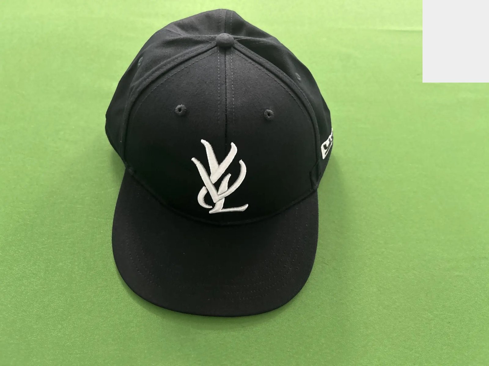 Embroidered Flat-Brim Cap Collection -4