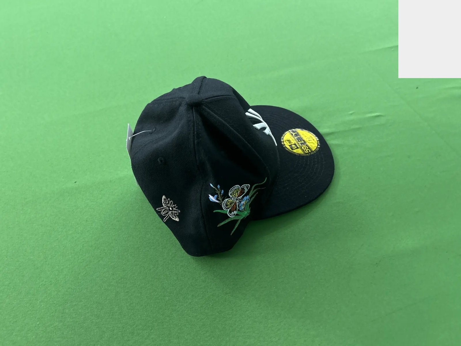 Embroidered Flat-Brim Cap Collection -5