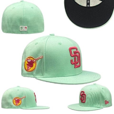 Patch Detail Flat-Brim Cap Col
