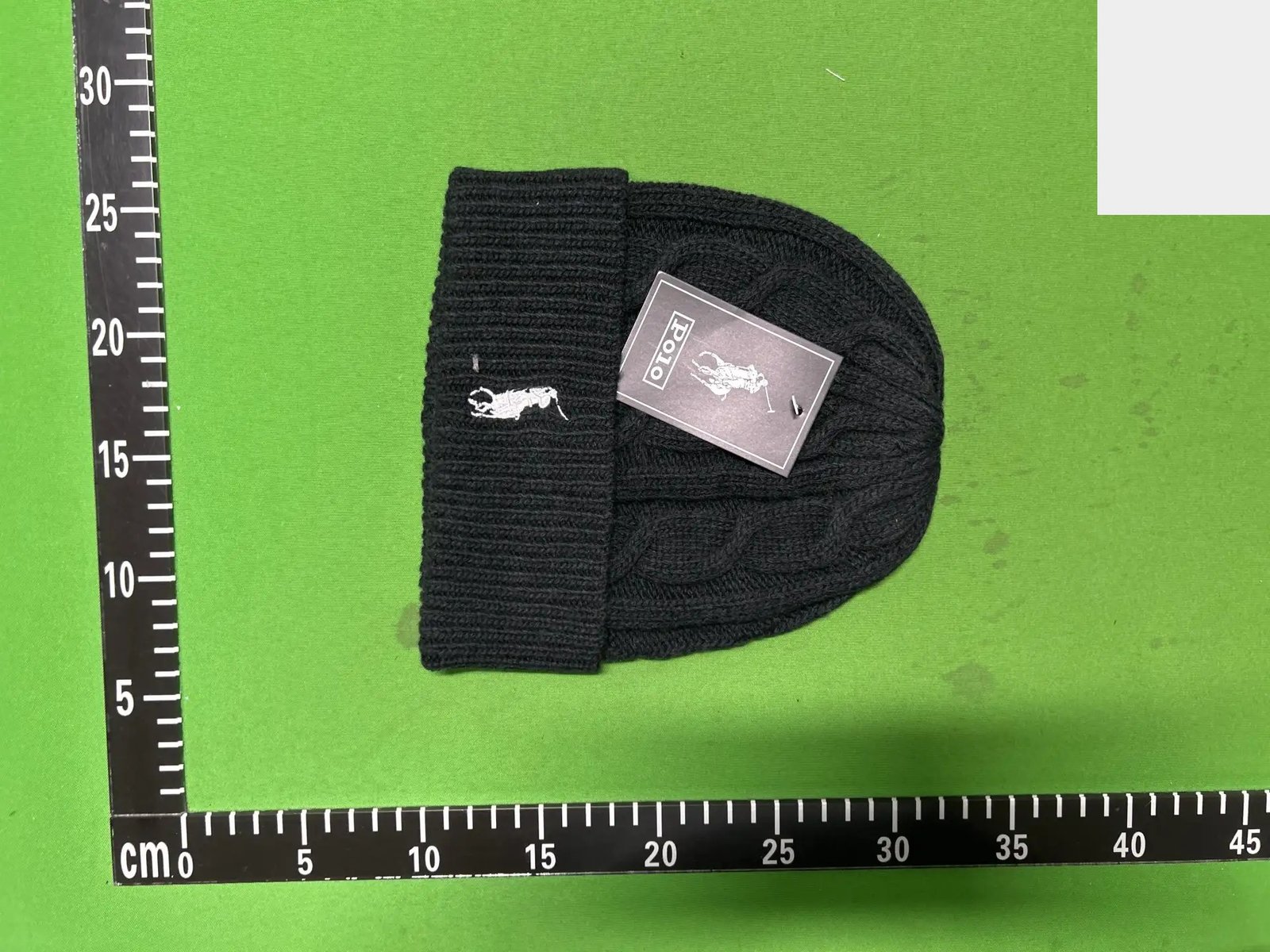 Cable-Knit Cuff Beanie -3