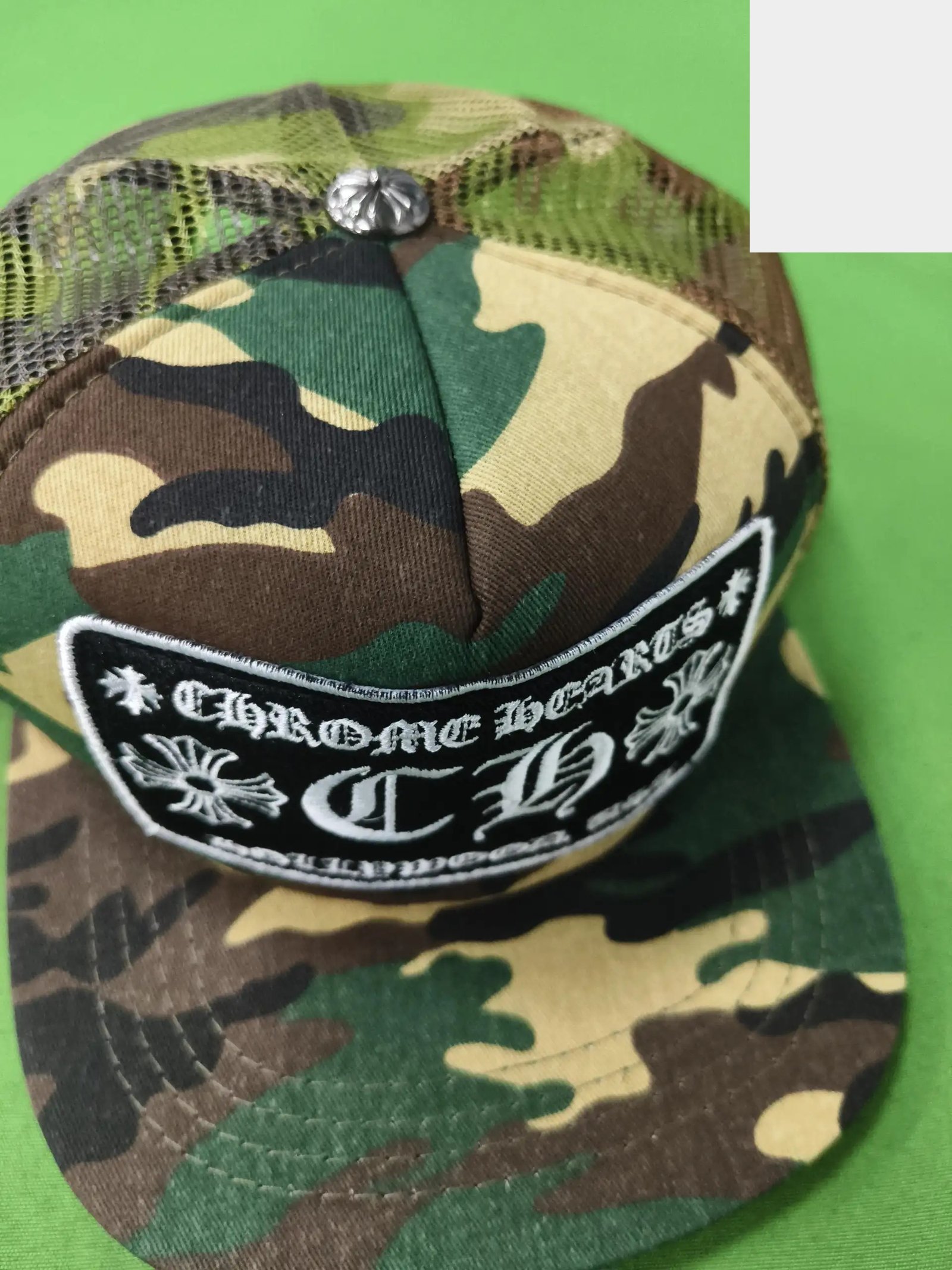 Cross Detail Trucker Cap Collection -4