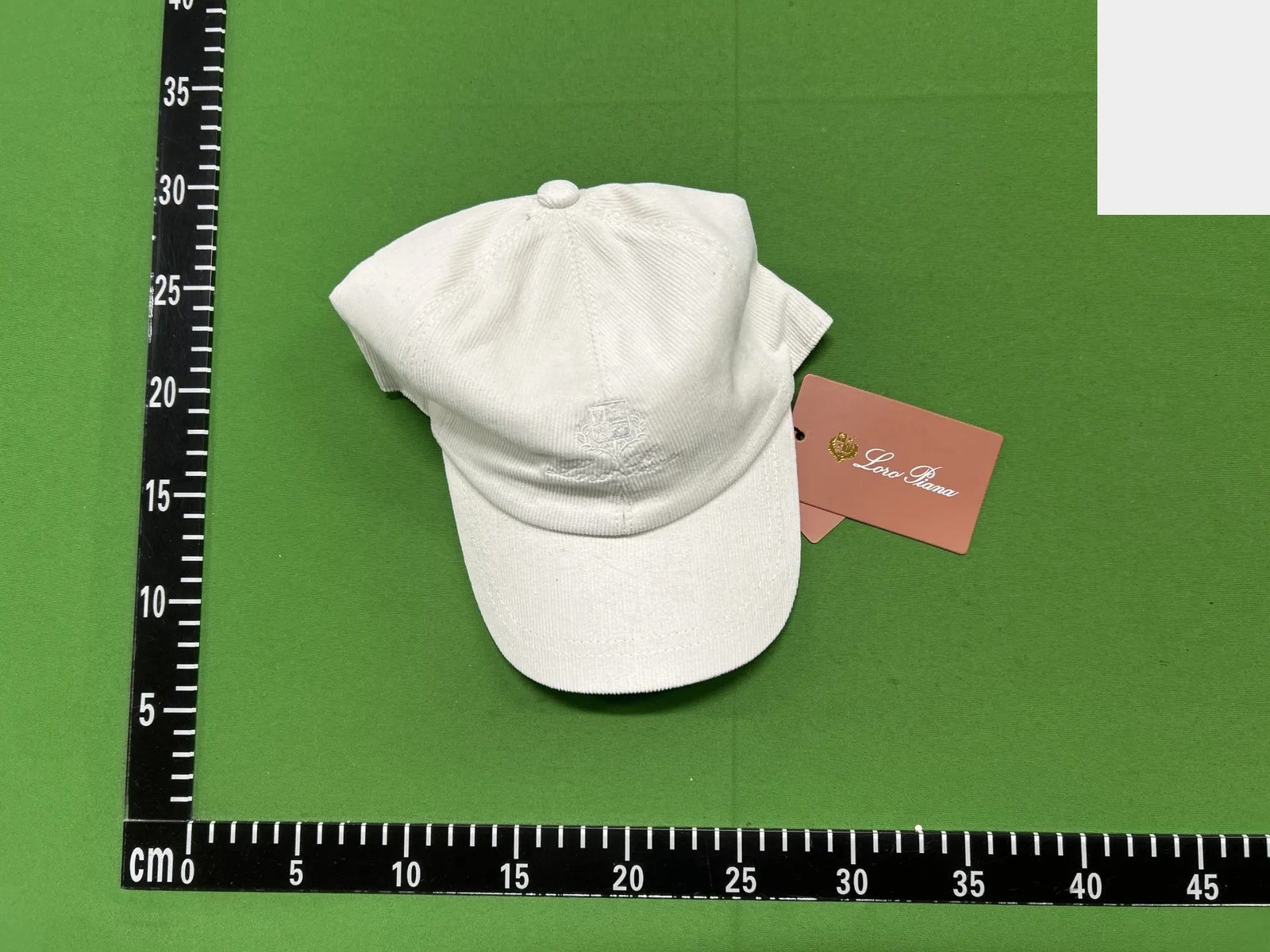 Crest Embroidered Cotton Cap -2