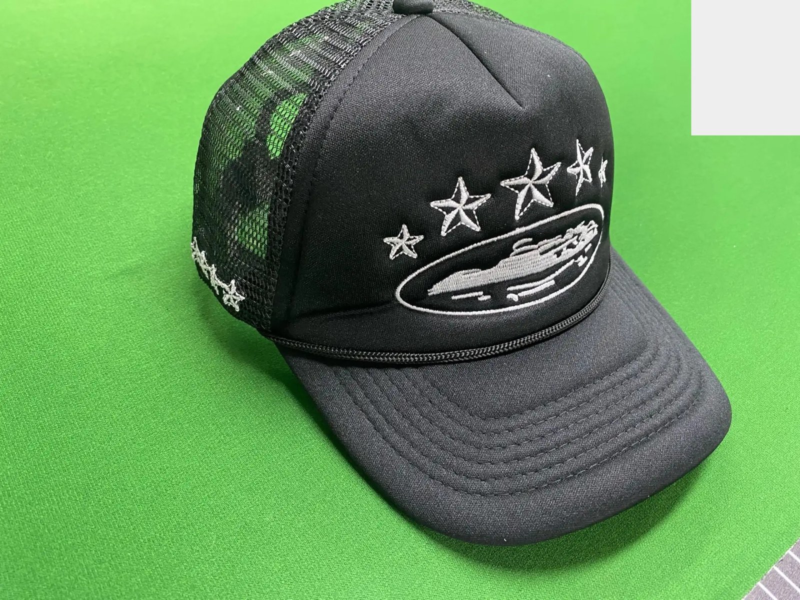 Star Embroidered Trucker Cap -6