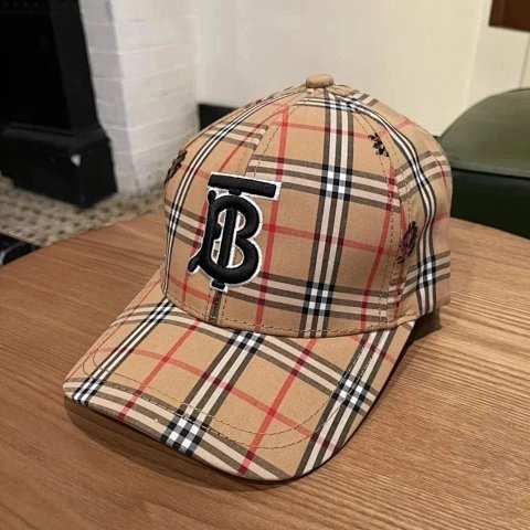 Check Pattern Baseball Cap