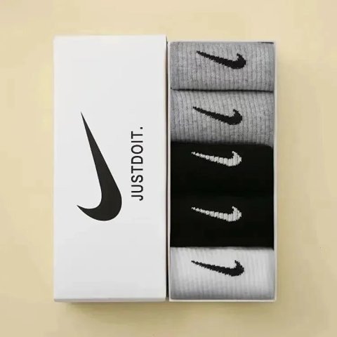 Boxed Low-Cut Sport Socks