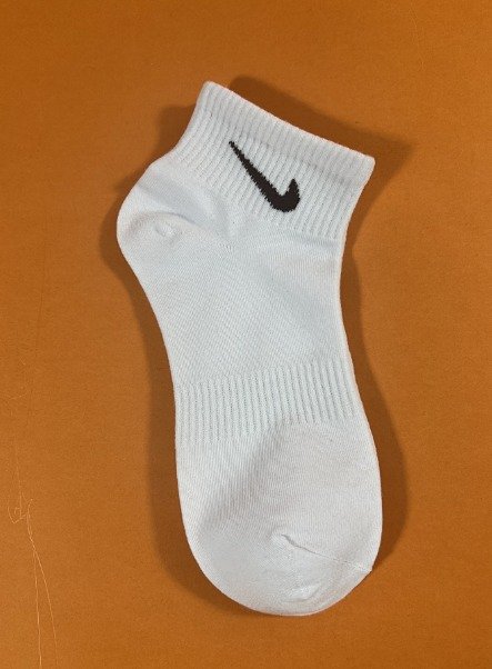 White Low-Cut Sport Socks