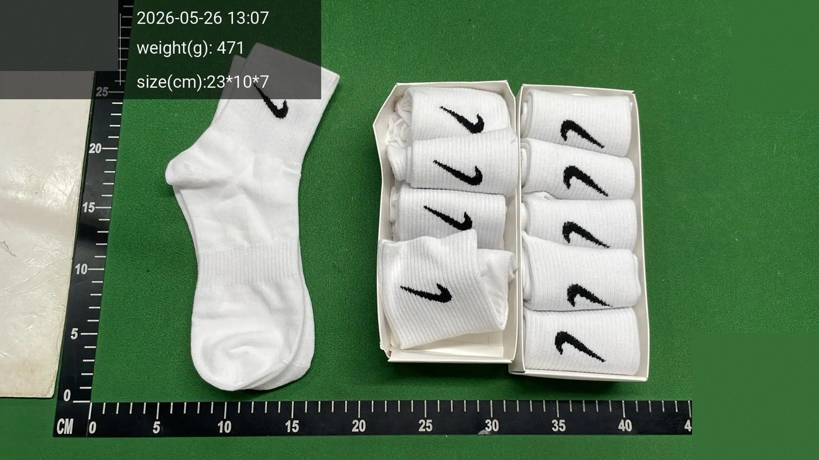 White Low-Cut Sport Socks -2