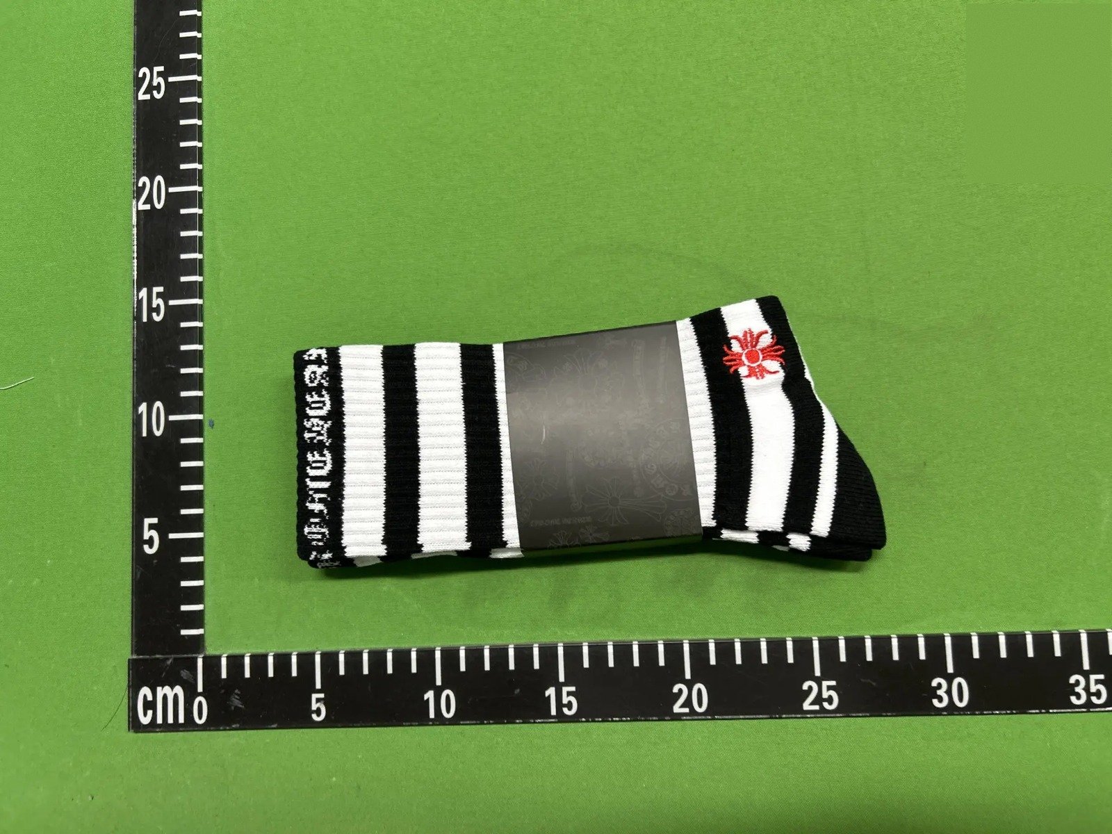 Gothic Letter Crew Socks -5