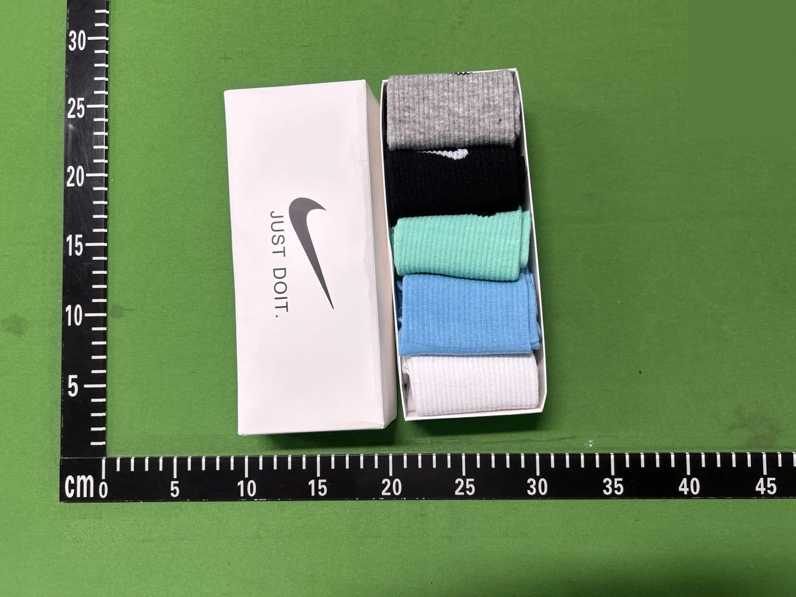 Five-Color Boxed Ankle Sock Set -4